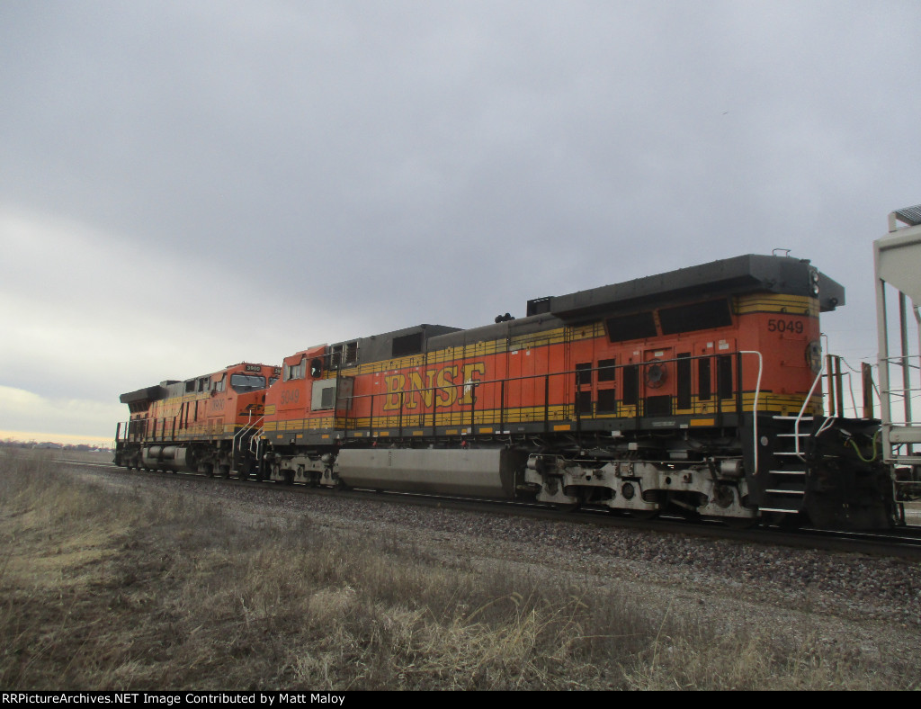 BNSF 5049